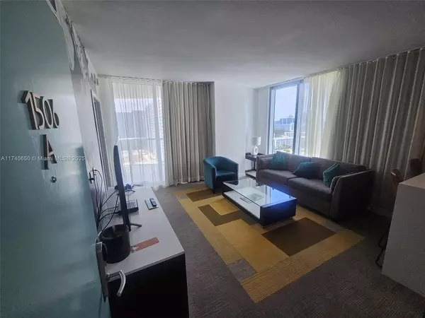 Sunny Isles Beach, FL 33160,17315 Collins Ave #1106