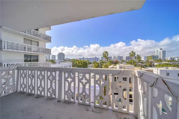 Miami Beach, FL 33139,1020 Meridian Ave #515