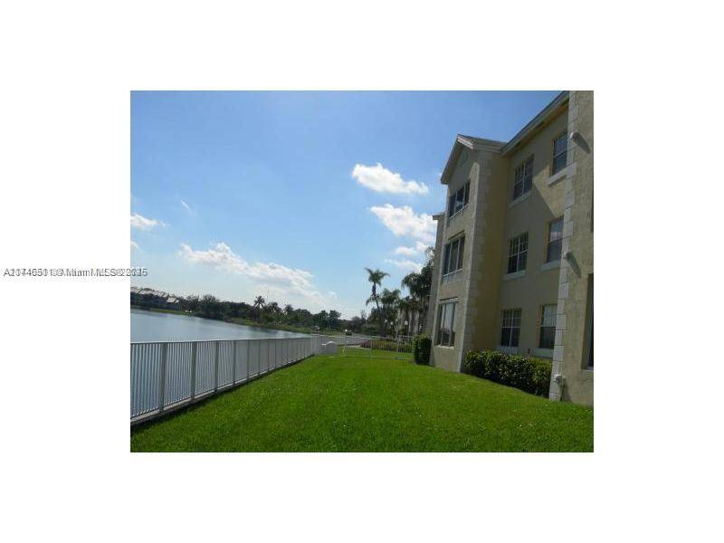 Oakland Park, FL 33309,Address not disclosed