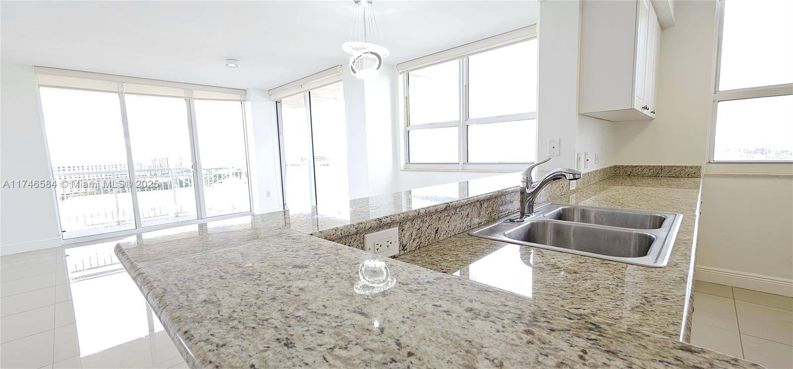Aventura, FL 33180,19501 W Country Club Dr #1509
