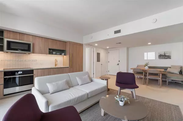 Miami, FL 33132,601 ne 1st ave #2801