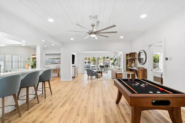Pompano Beach, FL 33062,2513 SE 12th St