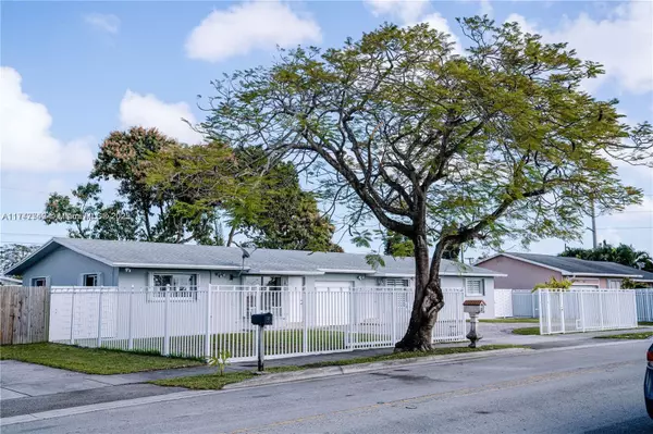 1111 SW 76th Ave,  Miami,  FL 33144