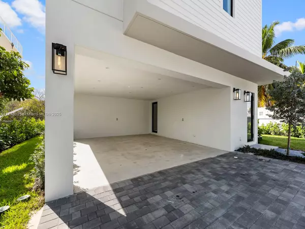 Plantation Key, FL 33070,Address not disclosed