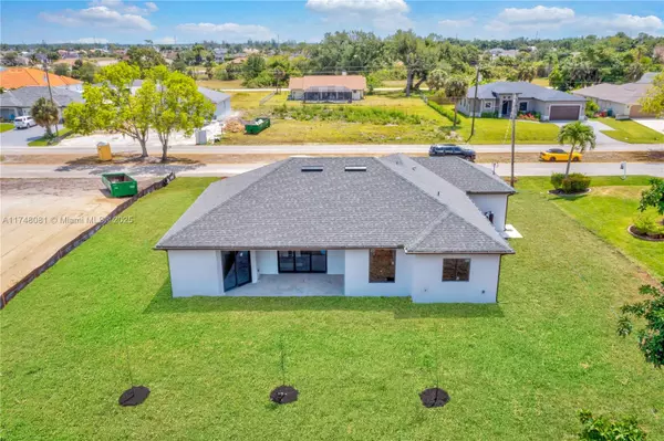 Cape Coral, FL 33993,1902 NW 28th Ave