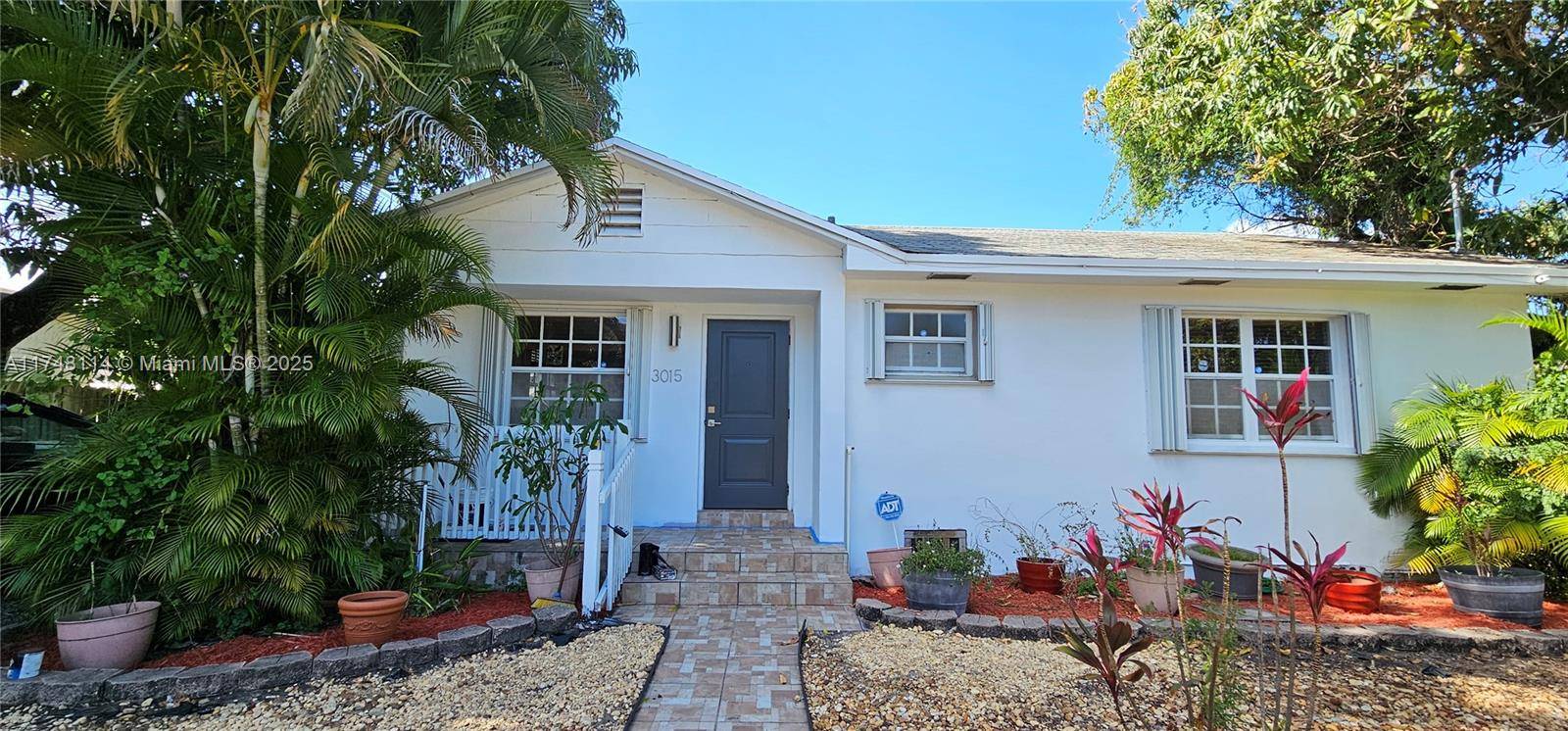 3015 SW 24th Ter, Miami, FL 33145