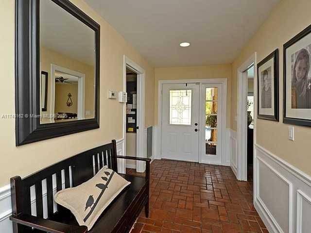 Plantation, FL 33324,720 Mockingbird Ln
