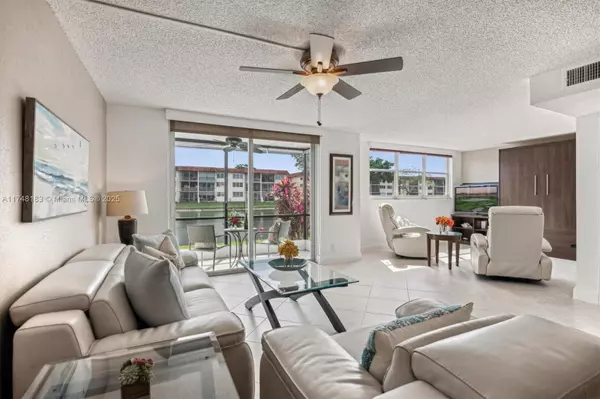 Pembroke Pines, FL 33025,361 S Hollybrook Dr #107