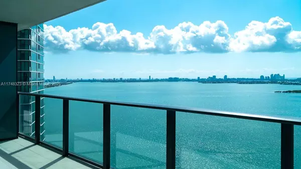 650 NE 32nd St #2105, Miami, FL 33137