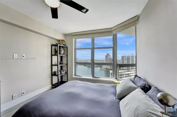 Aventura, FL 33180,19101 NE 36th Ct #3002