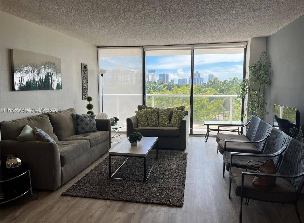 Aventura, FL 33180,3701 N Country Club Dr #505