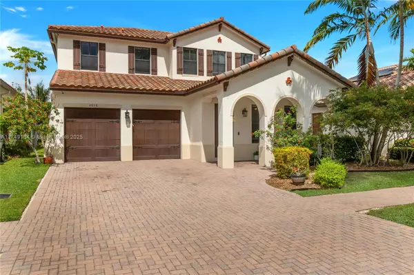 4038 NW 85th Ave, Cooper City, FL 33024