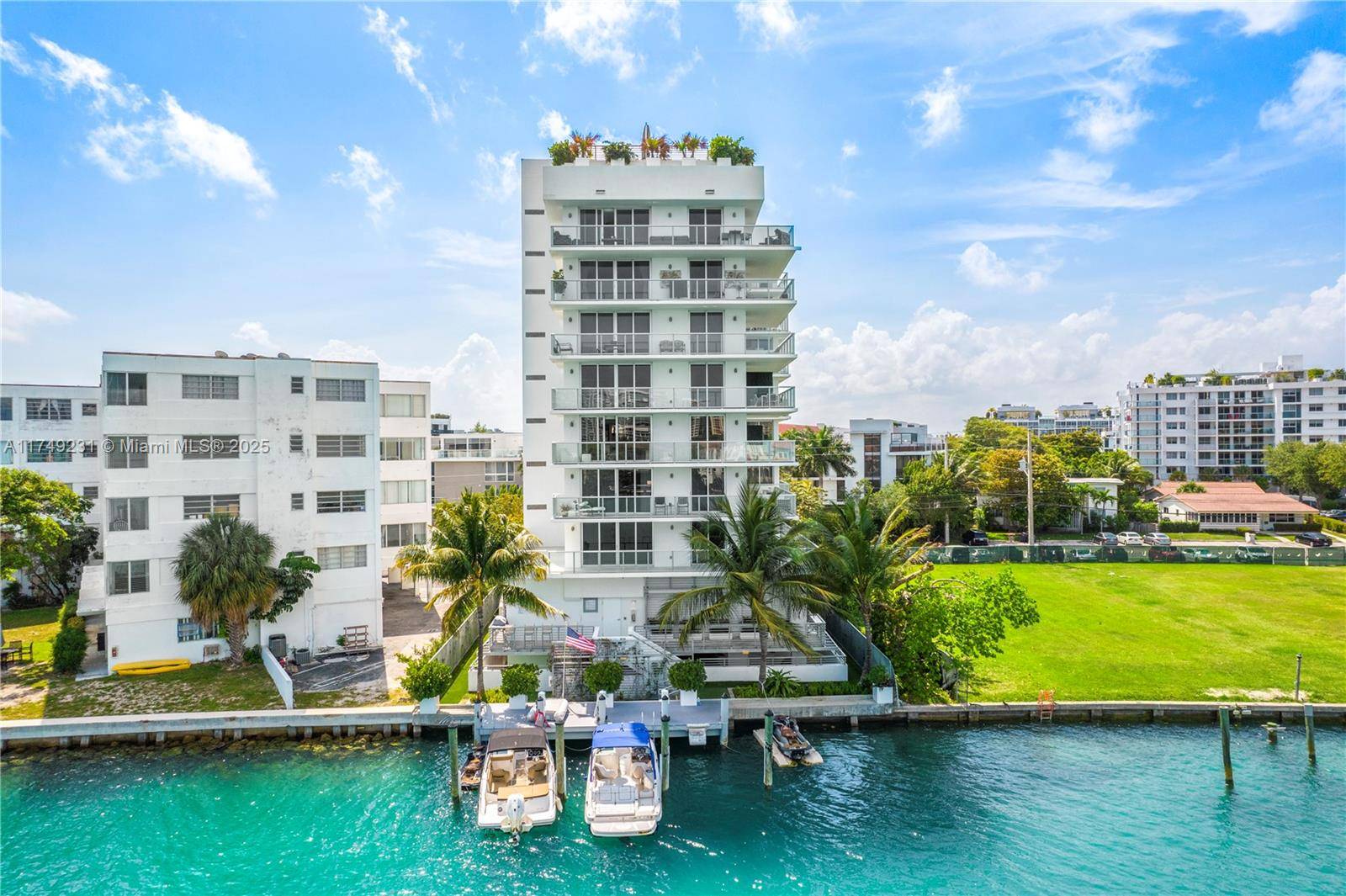 9901 E Bay Harbor Dr #301-302, Bay Harbor Islands, FL 33154