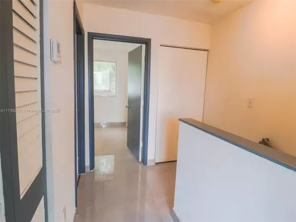Miami, FL 33161,14010 NE 3rd Ct #1
