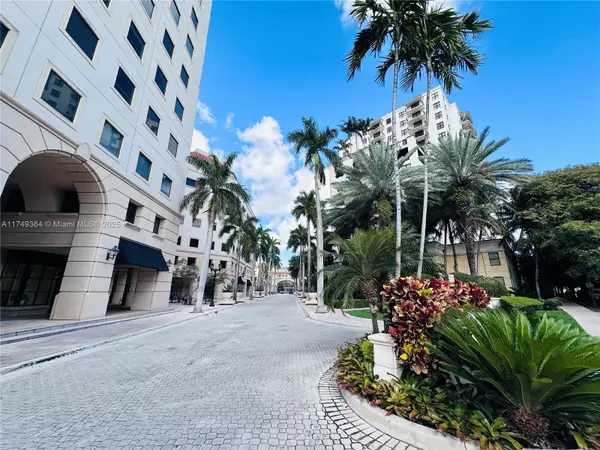 Coral Gables, FL 33134,888 S Douglas Rd #1512