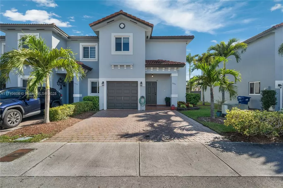16344 SW 44th Way, Miami, FL 33185