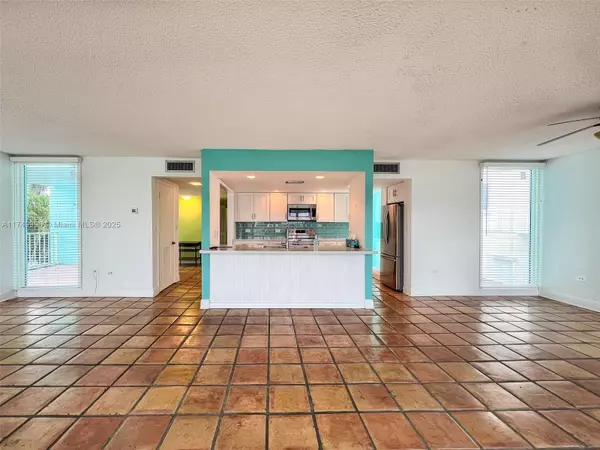 Key Largo, FL 33037,188 Atlantic Blvd #B