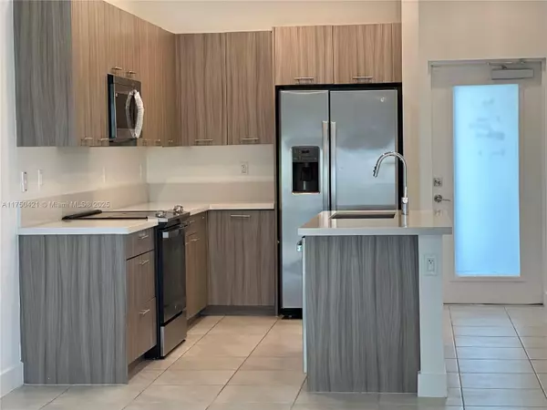 Doral, FL 33166,8265 NW 41 st #305