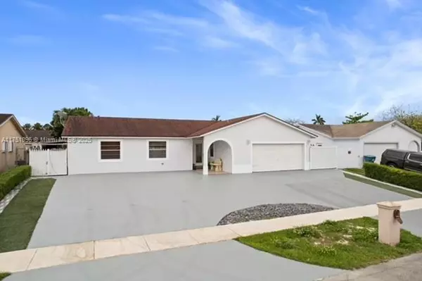 Homestead, FL 33032,13060 SW 262nd Ln