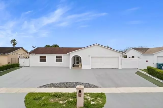Homestead, FL 33032,13060 SW 262nd Ln