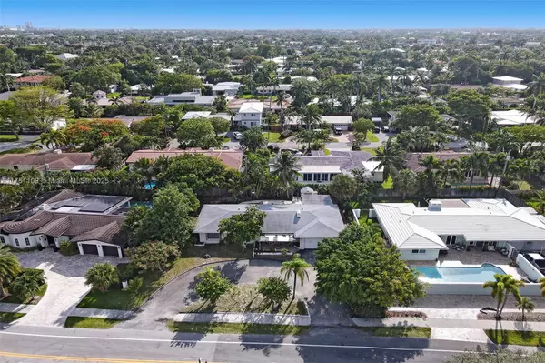 Fort Lauderdale, FL 33305,2441 Bayview Dr