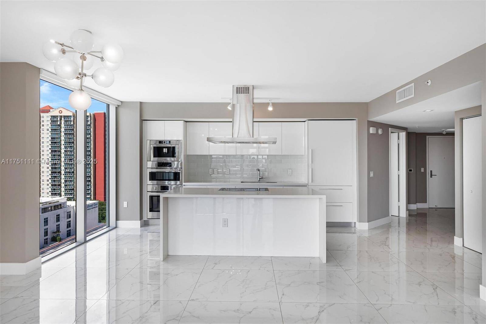 Sunny Isles Beach, FL 33160,300 Sunny Isles Blvd #4-1208