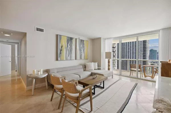Hallandale Beach, FL 33009,1830 S OCEAN DR #2811