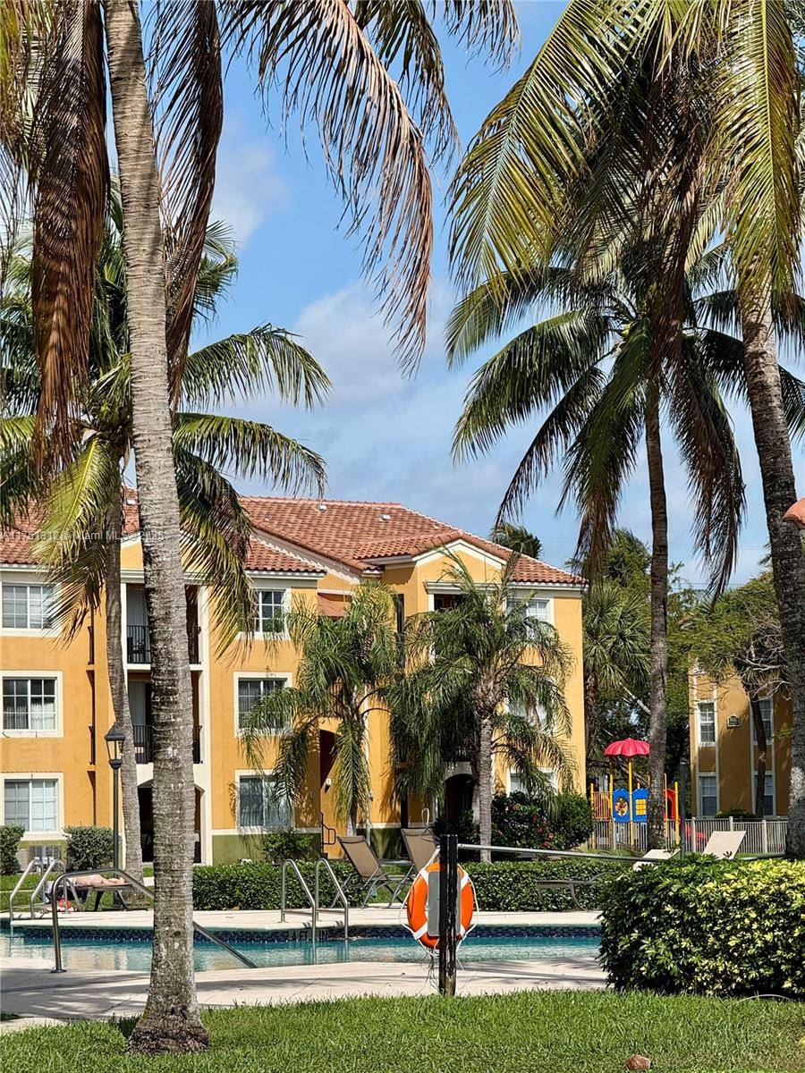 Miramar, FL 33025,2360 SE Preserve Way #101