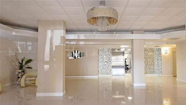 Hallandale Beach, FL 33009,1833 S Ocean Dr #1111