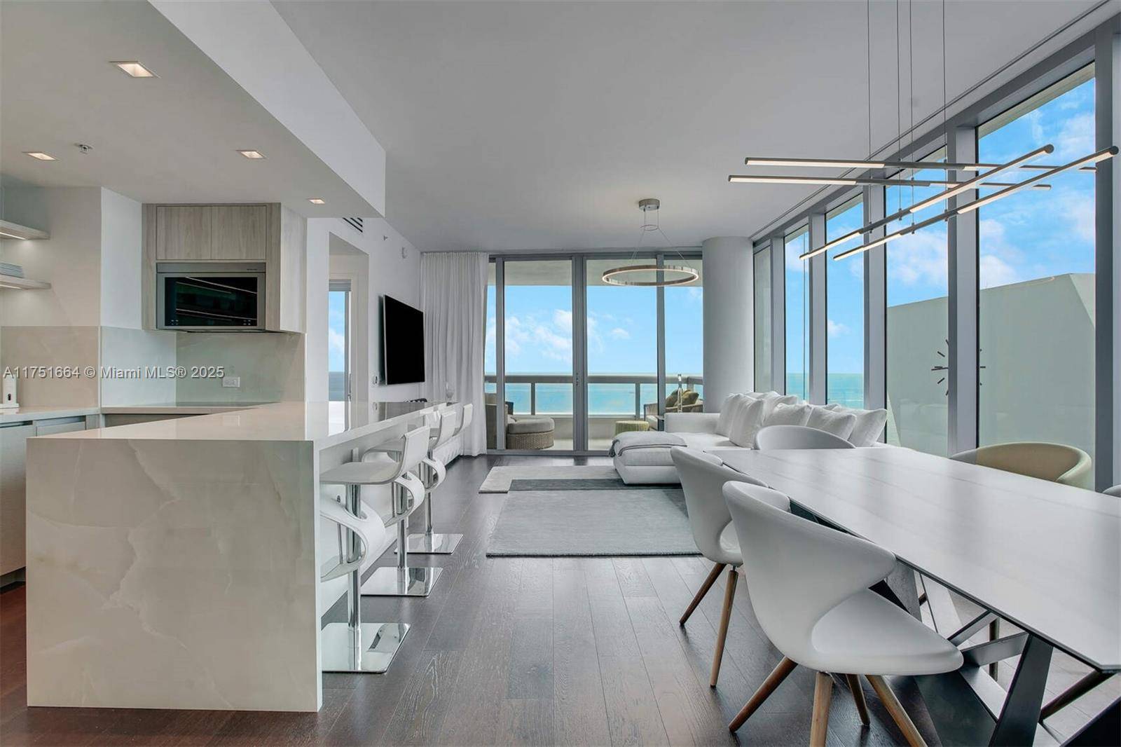 Miami Beach, FL 33141,6899 Collins Ave #1908