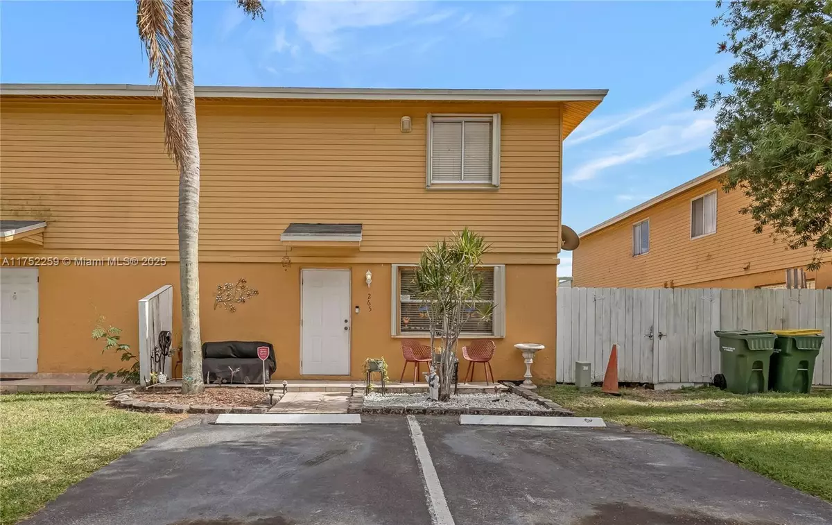 Homestead, FL 33030,265 NE 12th Ave #265