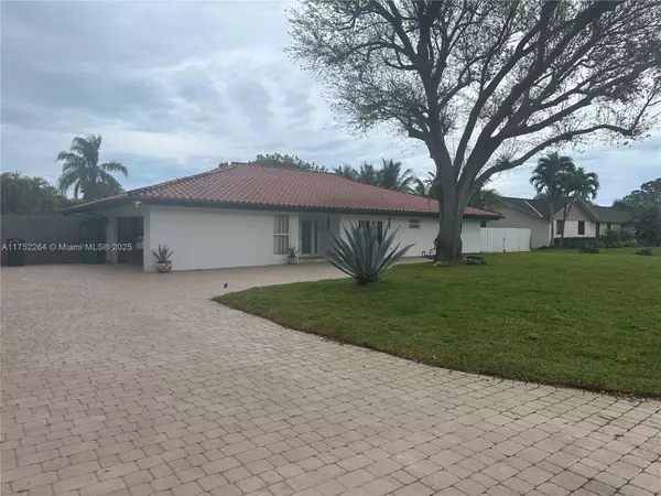 Miami, FL 33176,13461 SW 98th Pl #1
