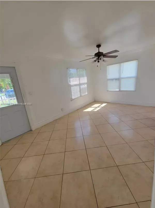 Miami, FL 33150,247 NW 97th St