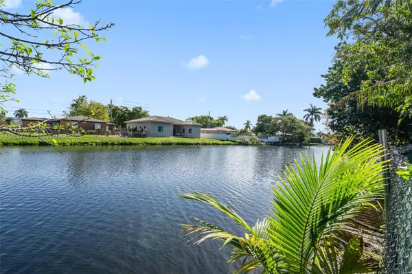 Miami, FL 33147,9251 Little River Blvd