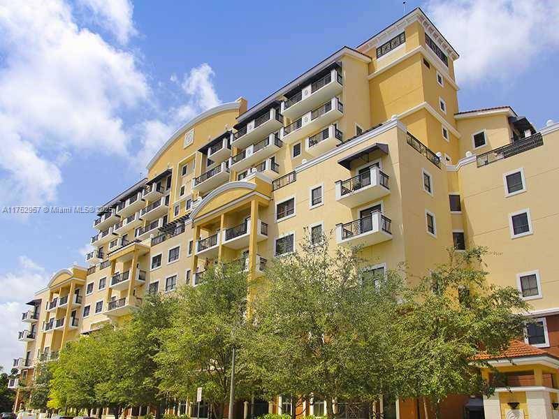 8390 SW 72nd Ave #502, Miami, FL 33143