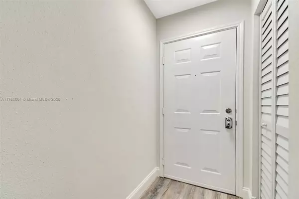 Oakland Park, FL 33309,2445 NW 33rd St #1410