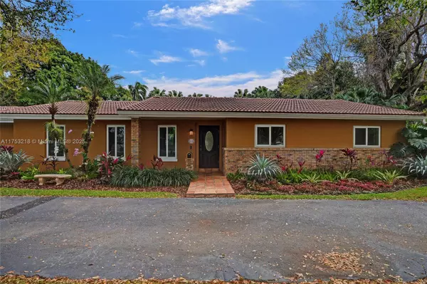 Palmetto Bay, FL 33157,15321 SW 82nd Ave
