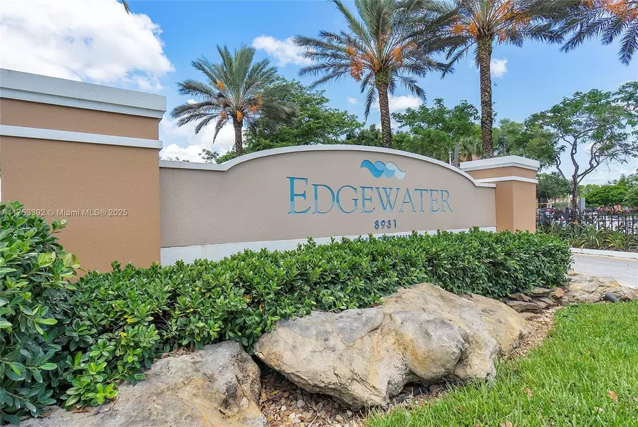 8761 Wiles Rd #306, Coral Springs, FL 33067