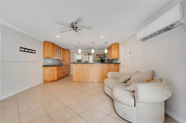 Fort Lauderdale, FL 33312,1663 SW 28th Ave