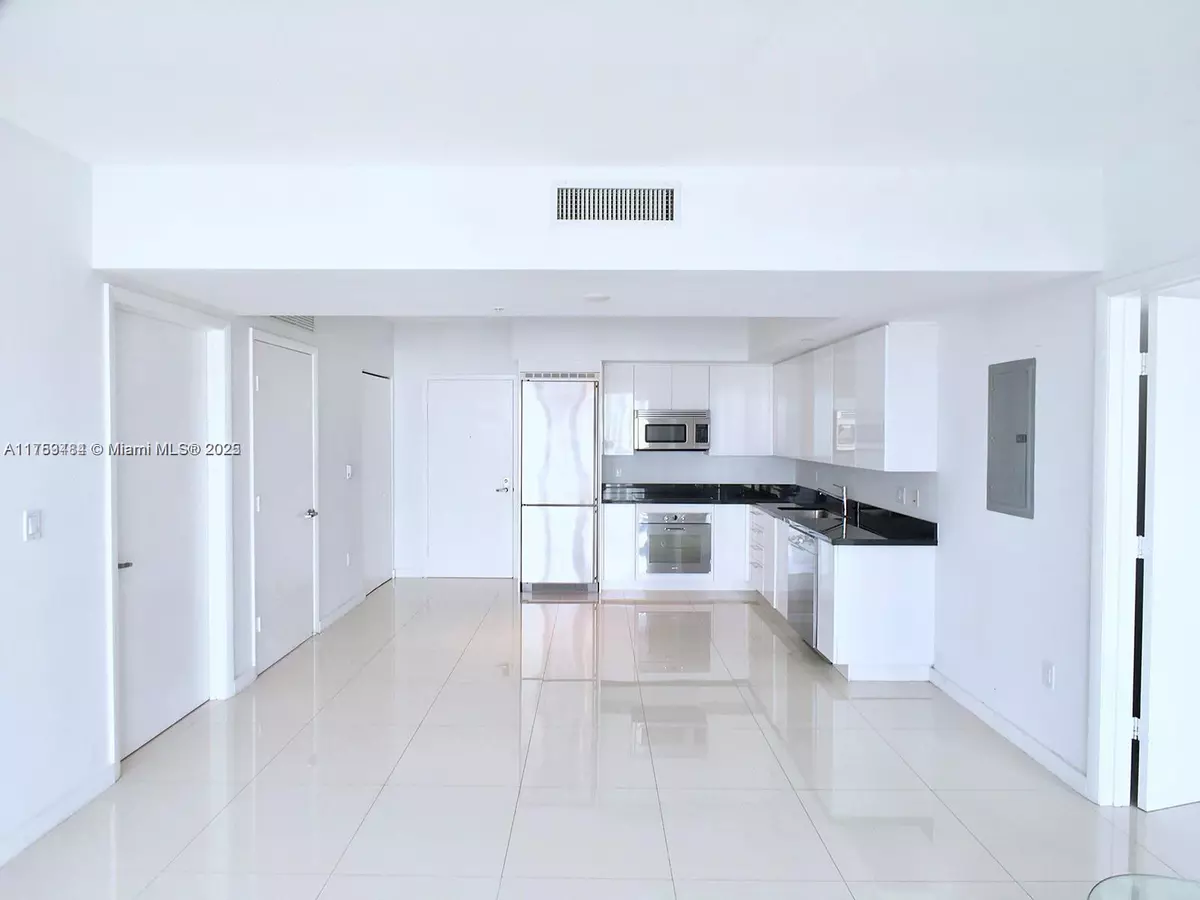 Miami, FL 33130,92 SW 3rd St #2412