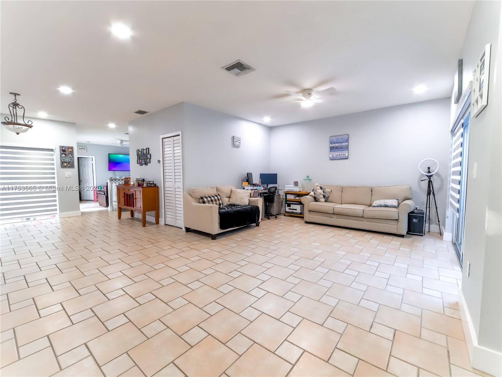 Miami, FL 33196,14779 SW 142nd St