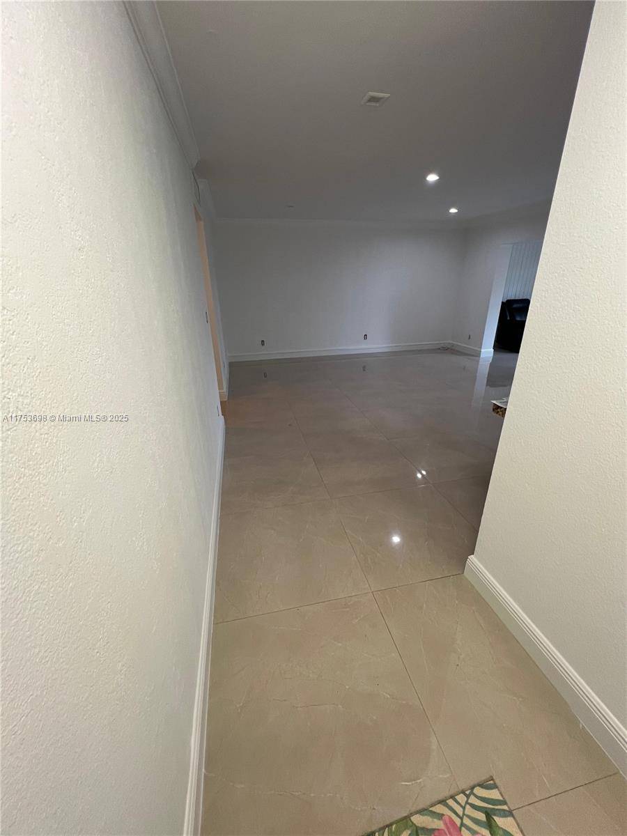 Miami, FL 33157,11245 SW 169th St #V4833
