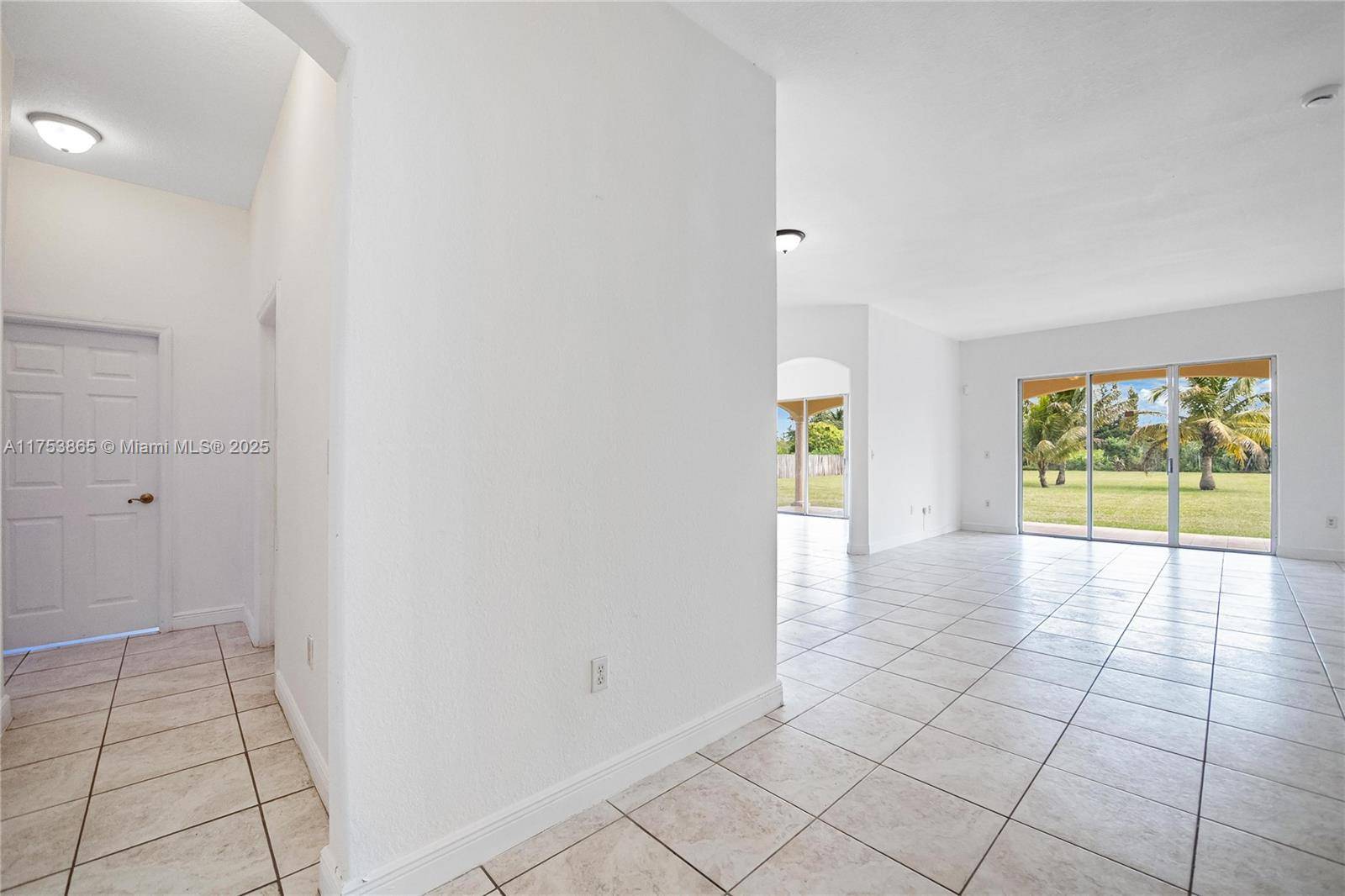 Miami, FL 33187,21251 SW 187th Ave