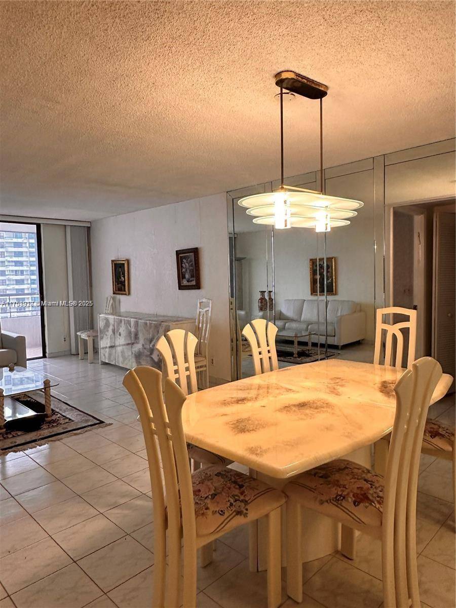 Hallandale Beach, FL 33009,Address not disclosed