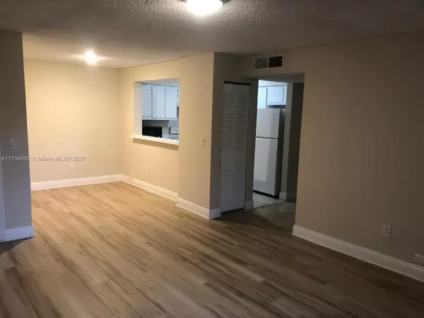 Pompano Beach, FL 33069,1255 SW 46th Ave #1713