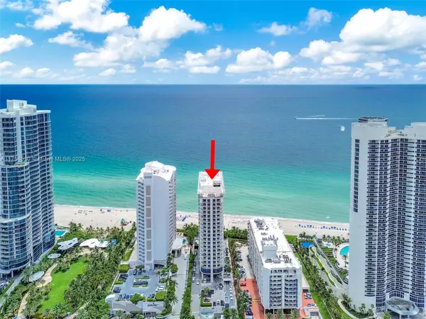 Sunny Isles Beach, FL 33160,17315 N Collins Ave #708