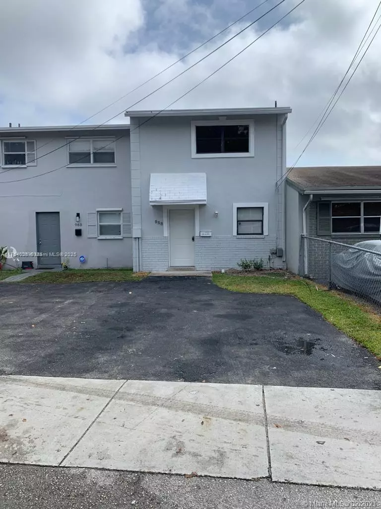 Fort Lauderdale, FL 33311,958 NW 24th Ave