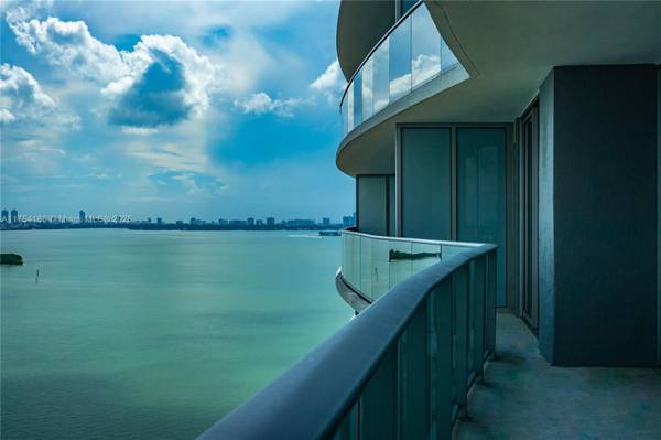 488 NE 18 St #1809, Miami, FL 33132