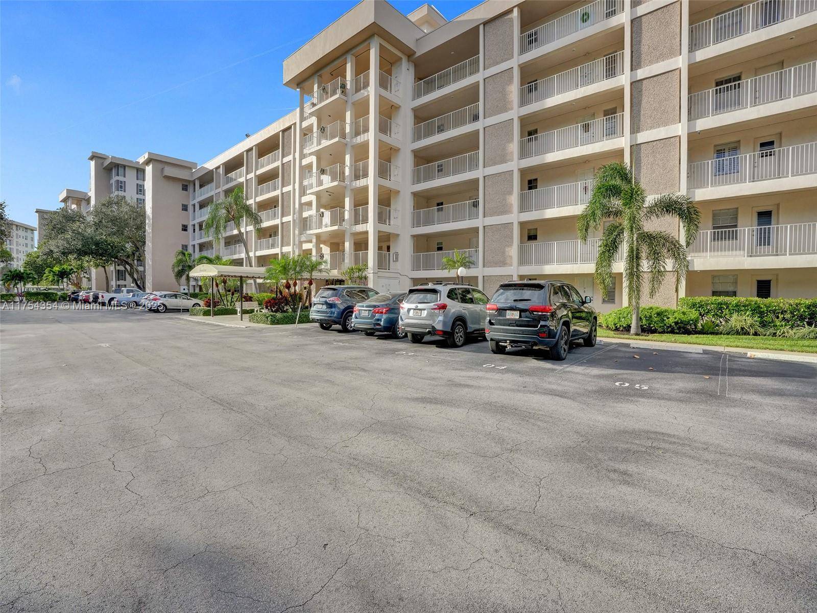 Pompano Beach, FL 33069,2651 S Course Dr #410