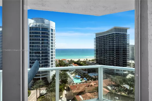 Miami Beach, FL 33140,5900 Collins Ave #1607